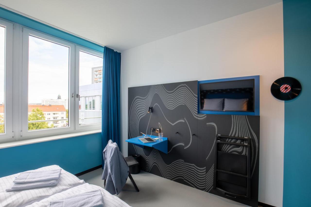 Meininger Hotel Dresden Zentrum Extérieur photo