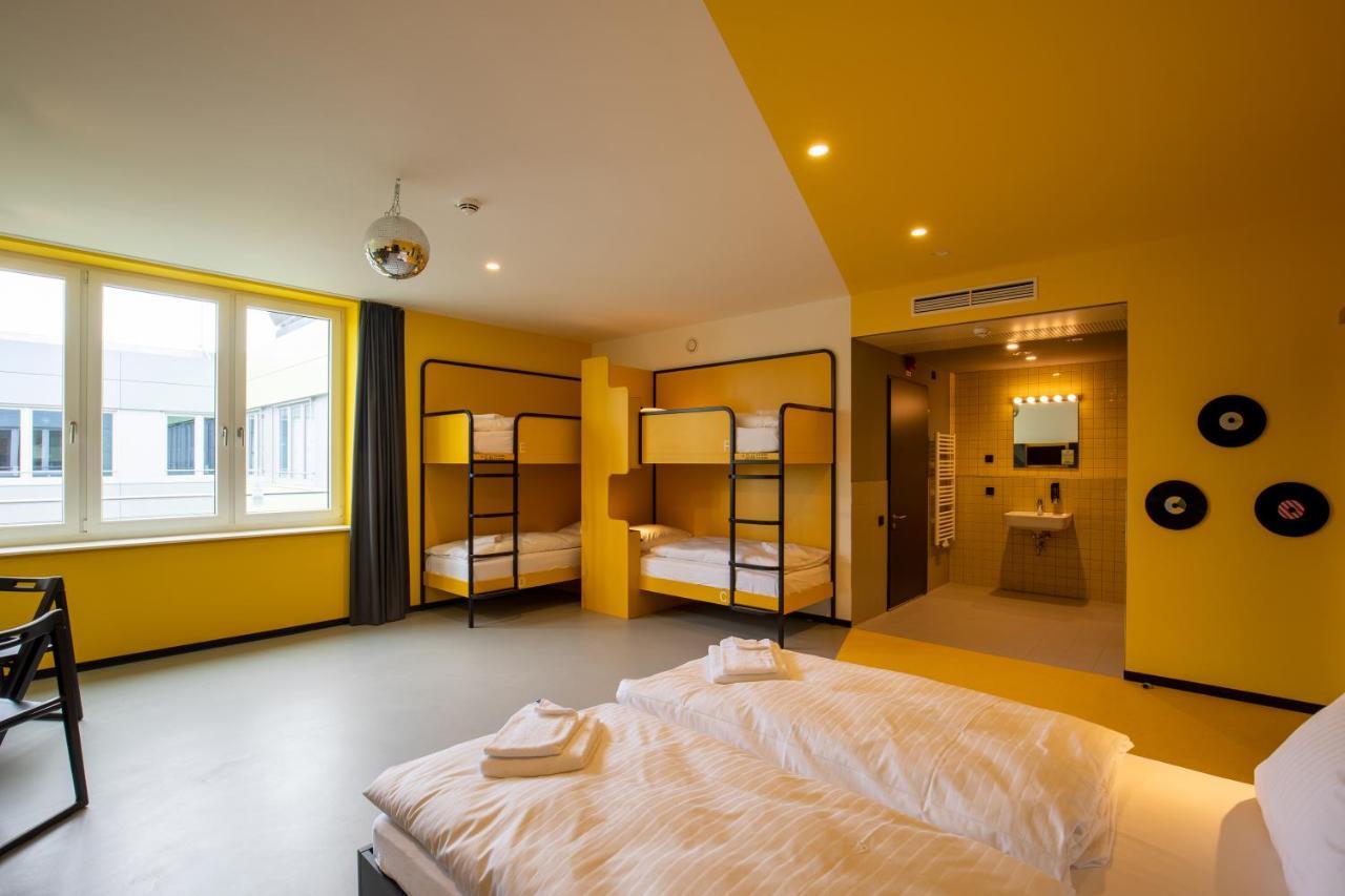 Meininger Hotel Dresden Zentrum Extérieur photo