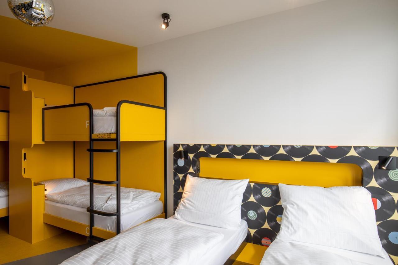 Meininger Hotel Dresden Zentrum Extérieur photo