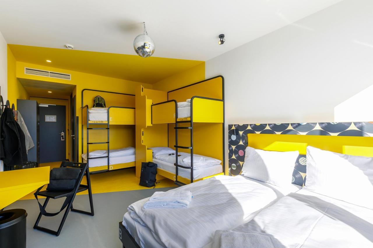 Meininger Hotel Dresden Zentrum Extérieur photo